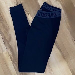 Black gymshark leggings